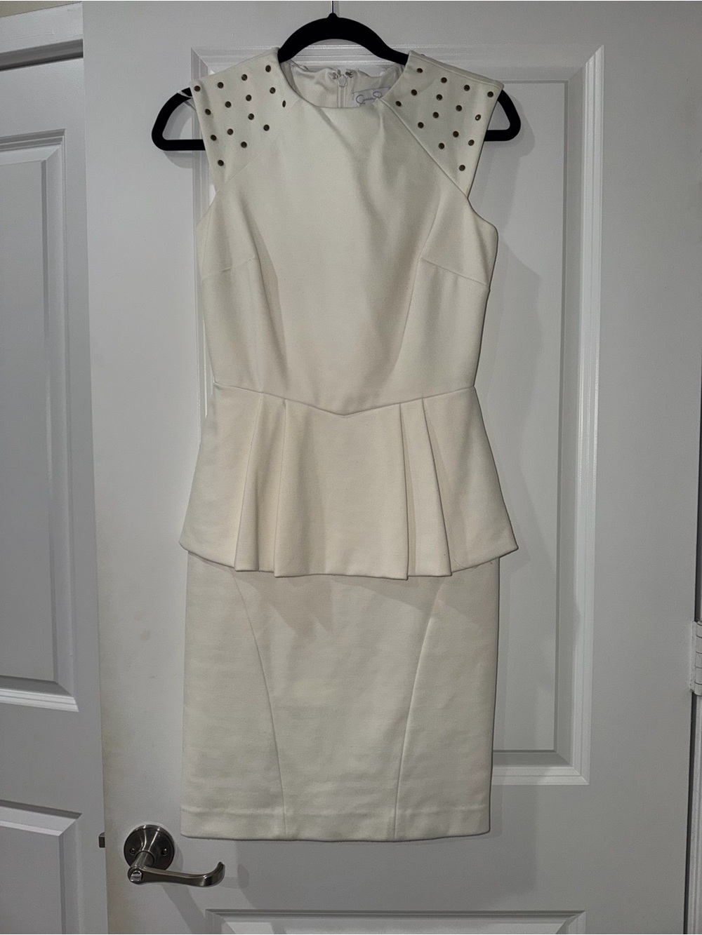 Jessica Simpson Ivory Studded Peplum Sheath Dress – Size 2
